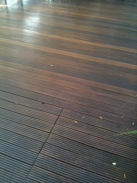 Restauração de piso de madeira