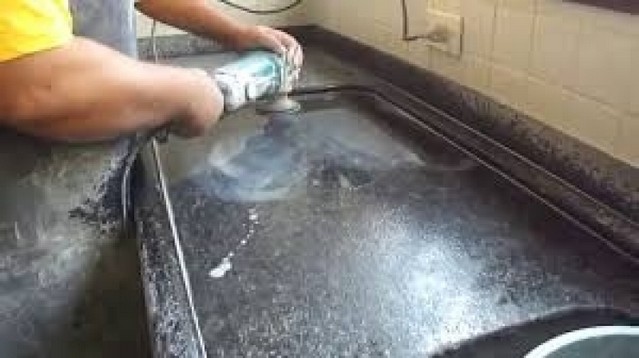 Polimento Granito Pia Guararema - Polimento em Piso de Granito